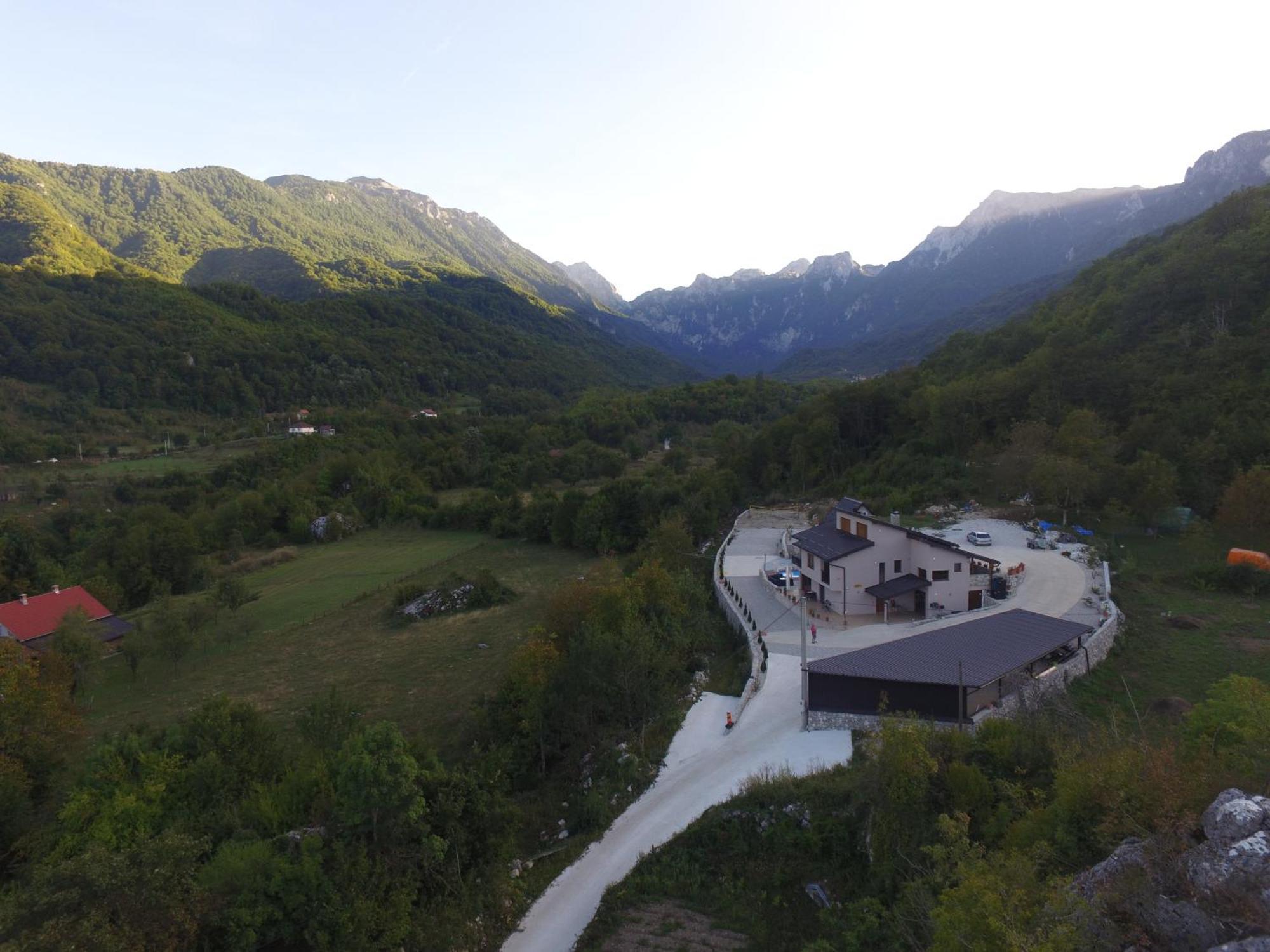 Josanica Bed&Breakfast Konjic Exterior photo