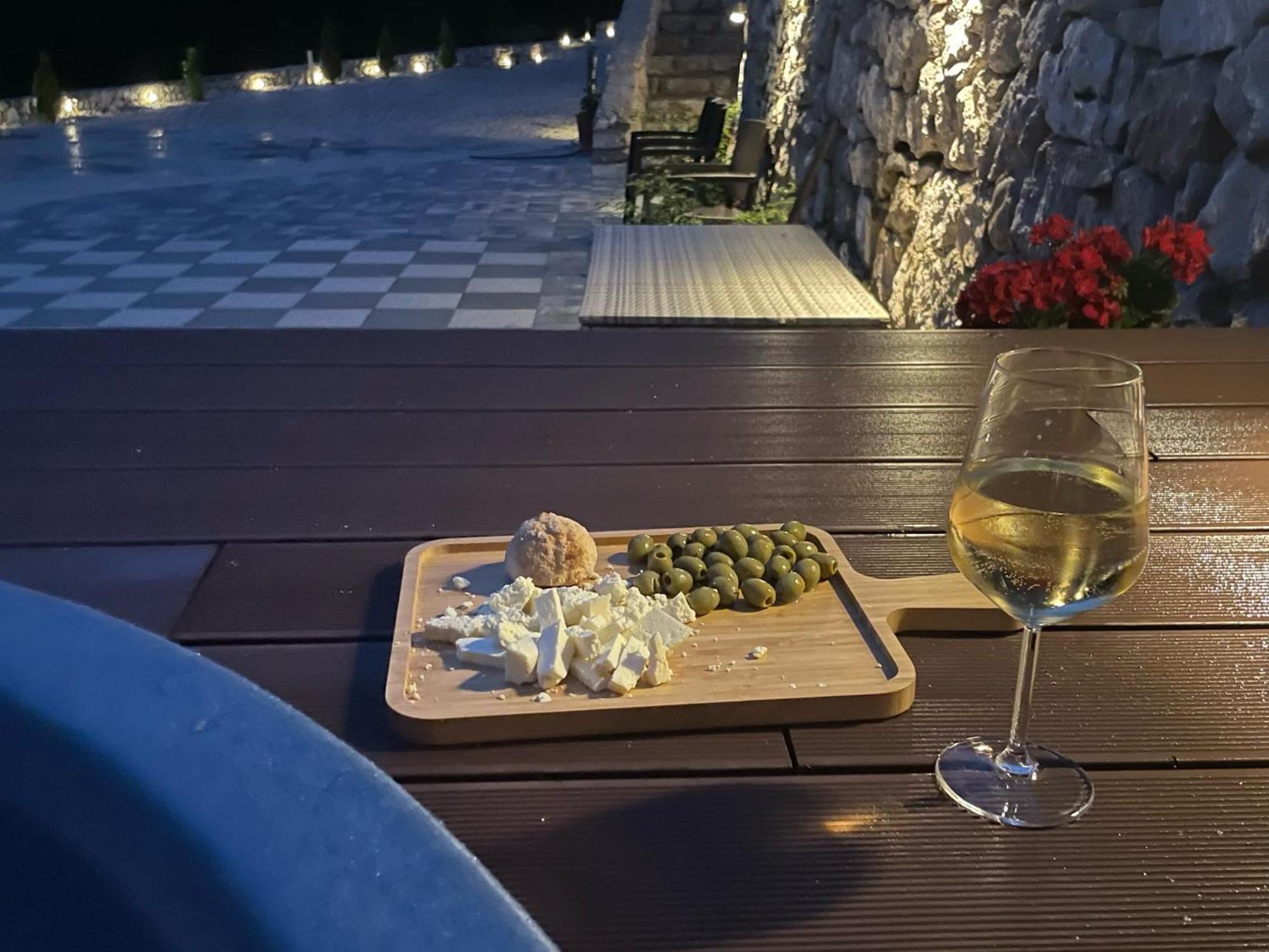 Josanica Bed&Breakfast Konjic Exterior photo